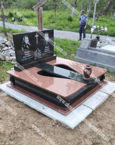 Подвійний пам’ятник з граніту №116