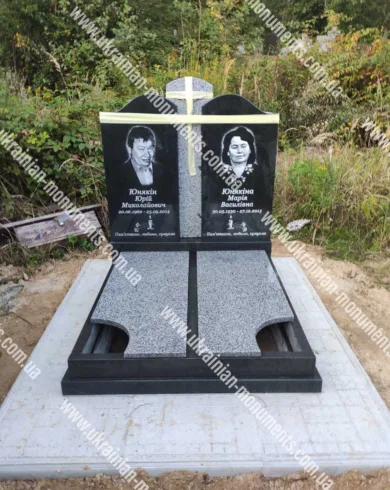 Подвійний пам’ятник з граніту №142
