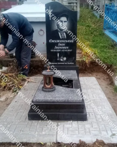 Одинарний пам’ятник з граніту №20