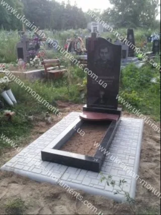 Одинарний пам’ятник з граніту №106