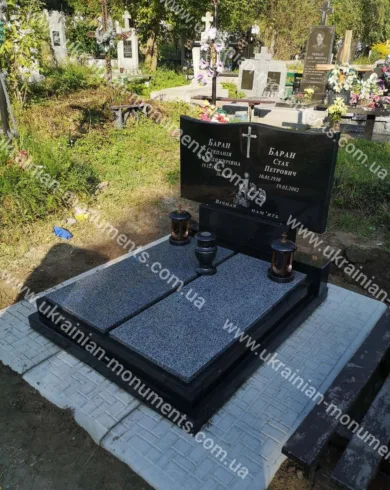 Подвійний пам’ятник з граніту №49