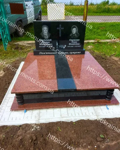 Подвійний пам’ятник з граніту №153