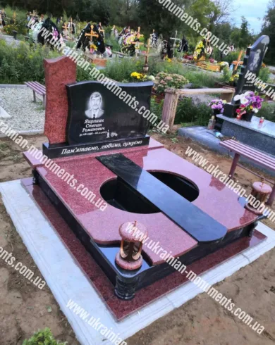 Подвійний пам’ятник з граніту №145